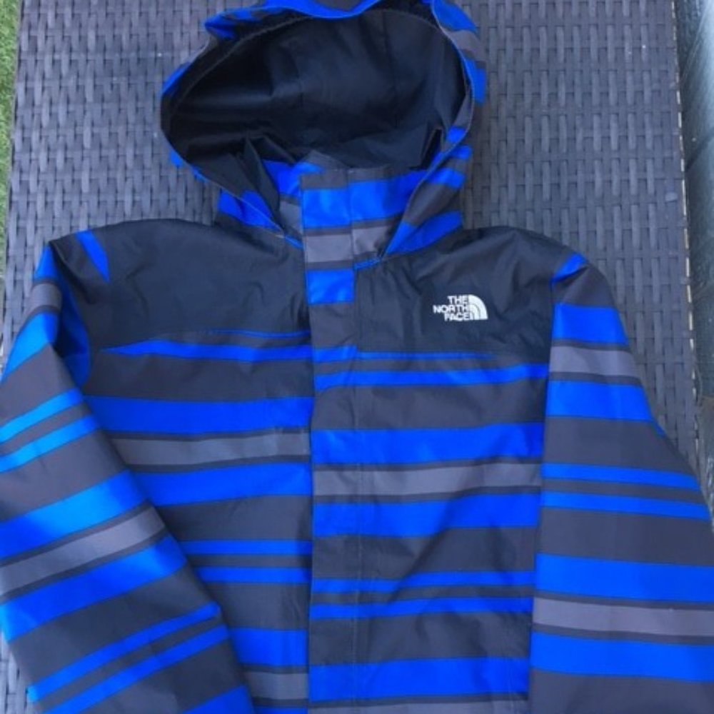 The North Face® Kids Warm Storm Jacket size L